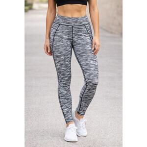 Tek Gear Women's L(10/12) Recycled Poly Spandex Workout Leggings